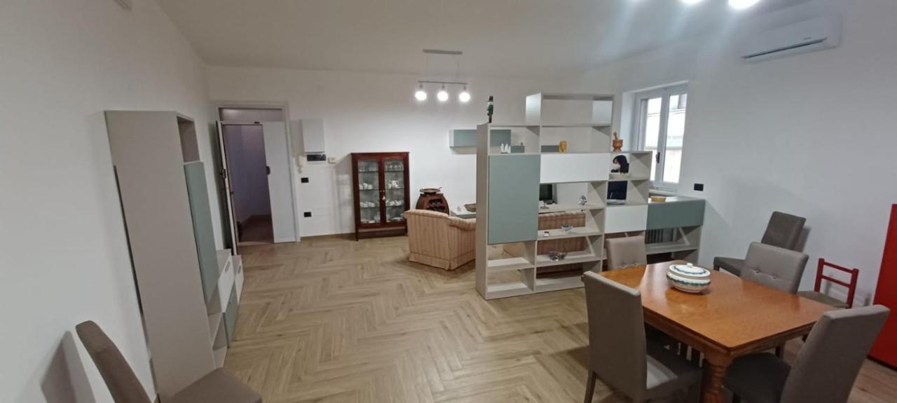 La Corte Dell'Orologio Trepuzzi Екстер'єр фото